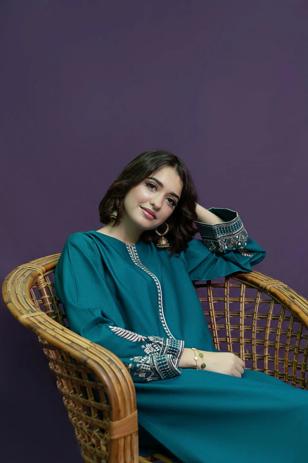 URGE-2PC KHADAR EMBROIDRED SHIRT WITH AND EMBROIDRED TROUSER